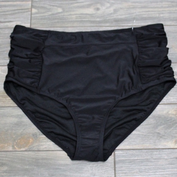 shaping swim bottoms